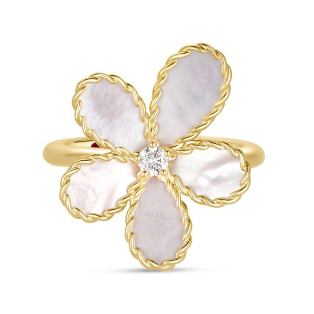 Mother-of-Pearl Flower Ring